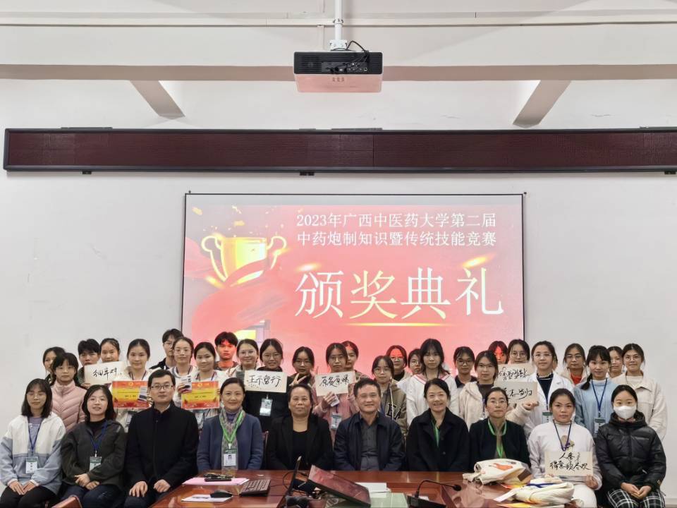 C:\Users\Administrator\Documents\Tencent Files\364031503\Image\C2C\eba8f5b16eed4e8605b597242e7142ea.jpg C:\Users\Administrator\Documents\Tencent Files\364031503\Image\C2C\eba8f5b16eed4e8605b597242e7142ea.jpg