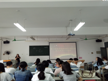 2014级口腔医学团支部开展“一学一做”教育实践活动