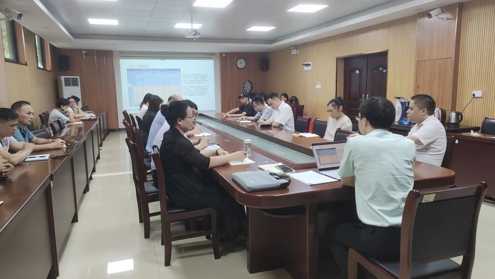 党支部书记上党课2