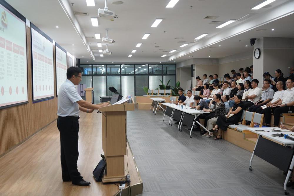 添加图片描述 添加图片描述