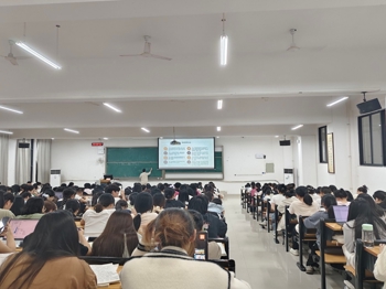 探中药奥秘，学药食同源｜我校“药物调治”主题讲座成功举办