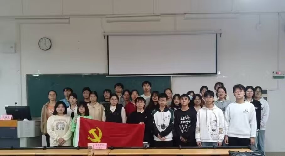 1dced5448e7e155156500dc617fc99a 1dced5448e7e155156500dc617fc99a