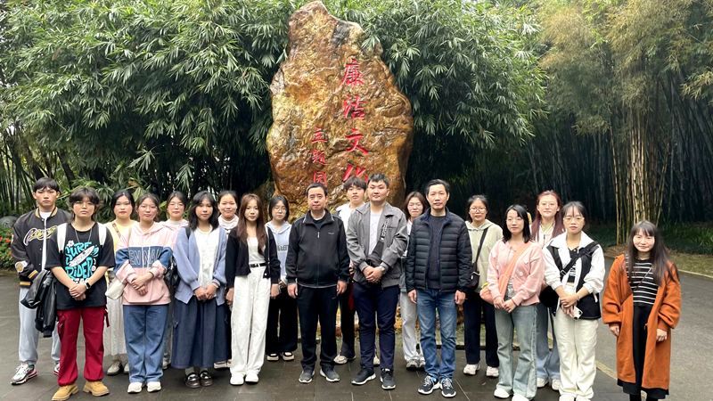 V5bCQA1NTc1OTA0ODCcEfVlLnCsKA